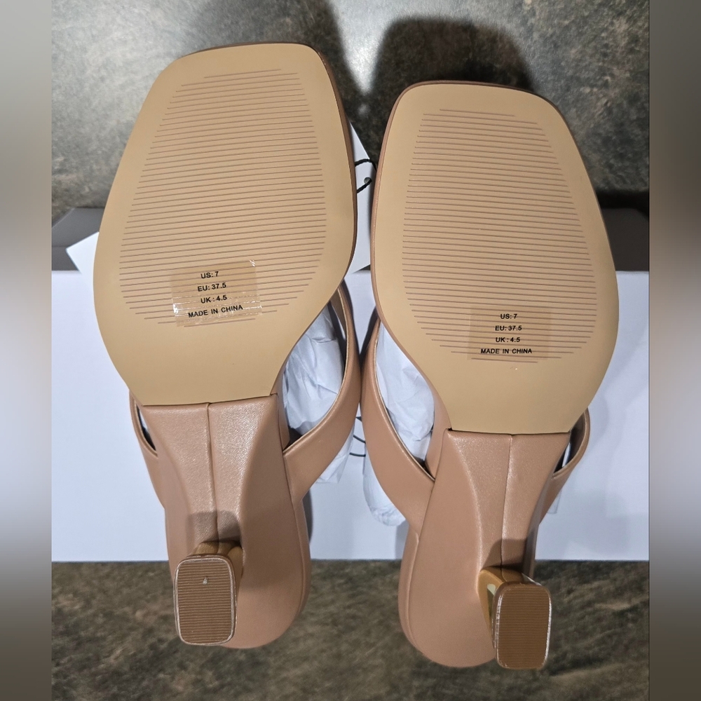 The Drop Women's Dakota Thong Scupted Heel Sandal #923, 924, 925 - Picture 4 of 14